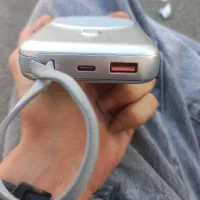 وایرلس. پاور بانک هم ایفون هم سامسونگ اورجینال|لوازم جانبی موبایل و تبلت|تهران, عبدلآباد|دیوار