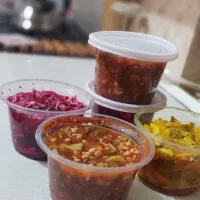 انواع ترشی خونگی و فلافل خونگی دستی با کیفیت