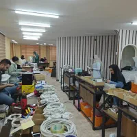 فروشنده / کارشناس فروش / فروشگاه اینترنتی/ پشتیبان|استخدام بازاریابی و فروش|تهران, چهارصد دستگاه|دیوار