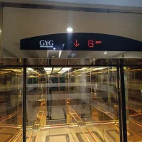 سرویس و نگهداری آسانسور توسط تکنسین ماهر با ضمانت
