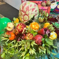 دکور یلدا بادکنک ارایی هندونه تزیین حکاکی سبد میوه