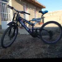 دو عدد دوچرخه|دوچرخه، اسکیت، اسکوتر|قلقل رود, |دیوار