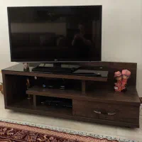 تلویزیون ومیز|تلویزیون و پروژکتور|محمدیه-قزوین, |دیوار