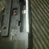 یک دستگاه رادیو ضبط قدیمی