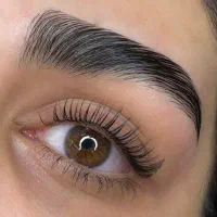 آموزش و انجام لیفت مژه و ابرو