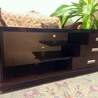 میز تلوزیون