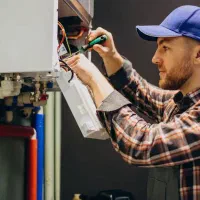 فروش و نصب و تعمیر و سرویس پکیج و شوفاژ و رادیاتور