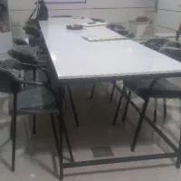 میز کار در حد نو
