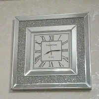 ساعت آیینه ای