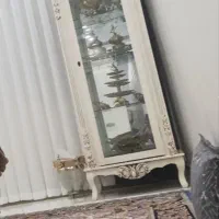 بوفه چهار طبقه ای