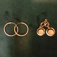 پلاک و گوشواره مستعمل