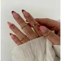 طراح ناخن درحد سالنی