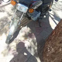 موتور مدل ۸۷سالم تمیز