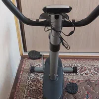 دچرخه ثابت ورزشی درحد نو دارای نمایشگر|تجهیزات ورزشی|کرج, رجب‌آباد|دیوار