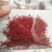 انواع زعفران (سرگل نگین دخترپیچ) مستقیم از قاینات|خوردنی و آشامیدنی|قائن, |دیوار