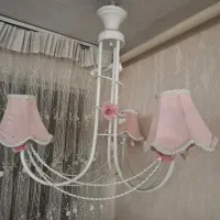 اباژور ایستاده و لوستر ست