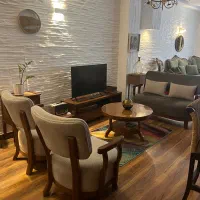 نیم ست مبل با میز وسط کاملا سالم|مبلمان خانگی و میز عسلی|کرج, کوی مهر|دیوار