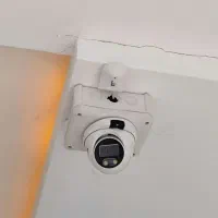 دوربین*دزدگیر*گارانتی پشتیبان*بهترین کیفیت