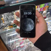 SE2020 128g|موبایل|تهران, فردوس|دیوار