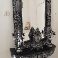 آینه و شمعدان