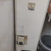 تعدادی وسایل خانه به فروش می رسد