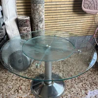 میز ناهار خوری شیشه ای