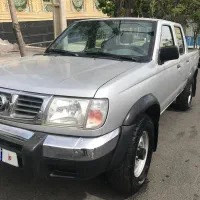 نیسان پیکاپ دو کابین ۸۷