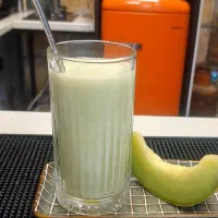 نیرو و همکار جهت کار در کافه|استخدام خدمات فروشگاه و رستوران|شیراز, گلکوب|دیوار