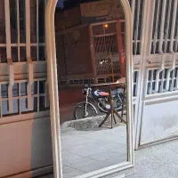 آینه ایستاده(آینه قدی)|آینه|قم, شاه ابراهیم|دیوار