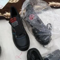 کفش ایمنی|کیف، کفش، کمربند|سهند, |دیوار