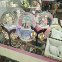 انواع بدلیجات مجسمه عطر اودکلن ارایشی هدیه باگس|بدلیجات|اصفهان, بهارانچی|دیوار