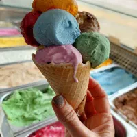 درخواست نیروی کار