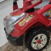 ماشین شارژی|اسباب‌بازی بچه|شیراز, ریشمک|دیوار