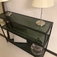 کنسول فلز و شیشه مدرن