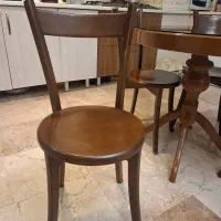 میز و صندلی ۴ نفره با رومیزی شیشه ای|میز و صندلی غذاخوری|تهران, جنت‌آباد مرکزی|دیوار