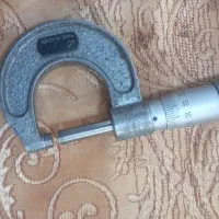 سه عددآچار قدیمی یک عددمیکرو متر ژاپنی  mm