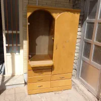 فروش کمد و میز و تشک دسته دوم
