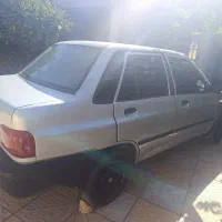 پراید نقره ای مدل ۱۳۸۴