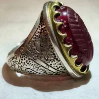 انگشتر یاقوت