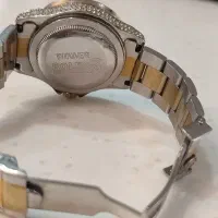 ساعت رولکس|ساعت|رباط‌کریم, رباط‌کریم|دیوار