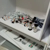 کابینت هایگلاس پلکانی/استفاده نشده(دست دوم)|مصالح و تجهیزات ساختمان|شیراز, زرهی|دیوار