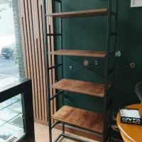 کتابخانه چهار طبقه