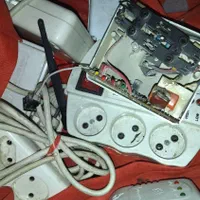 تعمیر و فروش محافظ برق محافط یخچال و کامپیوتر