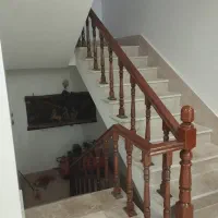 نرده‌وپله‌چوبی