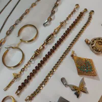 بدلیجات مدال ودستبند