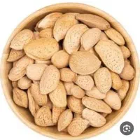 بادام تلخ ارگانیک