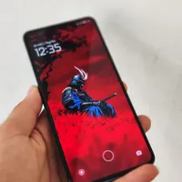 شیائومی 12t pro با حافظهٔ ۲۵۶ گیگابایت