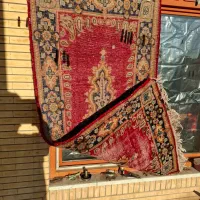 ۲قالیچه دست باف پاخورده فروشی|کلکسیون اشیاء عتیقه|کرمان, |دیوار