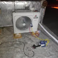 سرویس کولر گازی داکت اسپلیت ایستاده پنجره ای|خدمات پیشه و مهارت|قم, ارم|دیوار