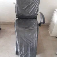 صندلی استادکار وتخت وترولی